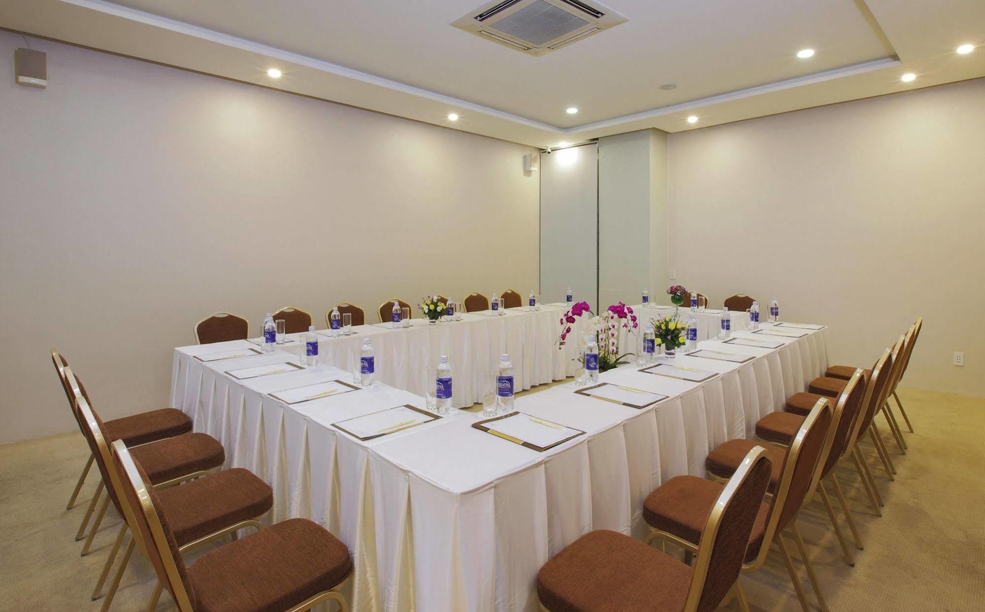 Metro Points Hcm Hotel- Bến Thành Market Hotel